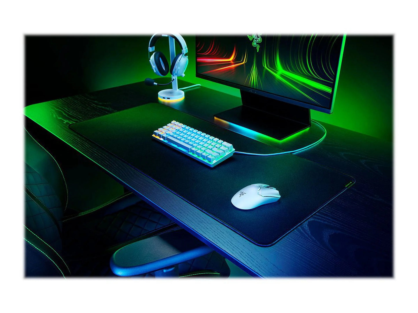 Viper V2 Pro - Mouse - Right-Handed - Optical - 5 Buttons - Wireless, Wired - 2.4 Ghz - USB Wireless Receiver - White